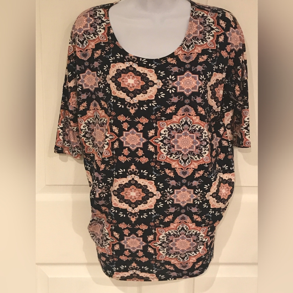 Agnes and Dora Dolman Tunic